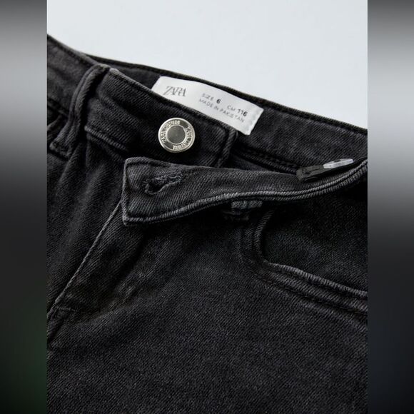 ZARA SKINNY JEANS - Picture 3 of 3